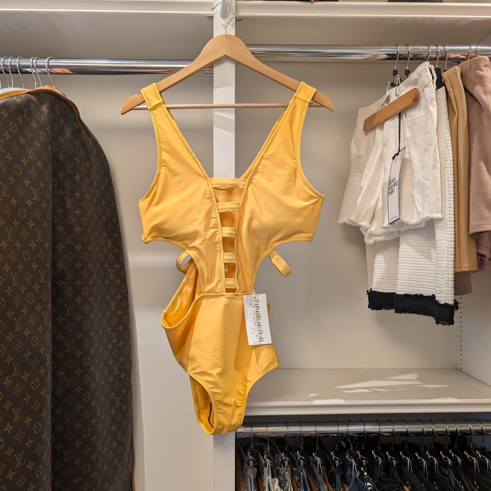 TiniBikini NWT Yellow Cutout One Piece Swimsuit XL Dandelion